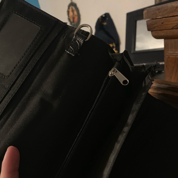 Wallet - Picture 3 of 4